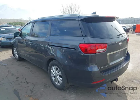 2017 Kia Sedona Lx z USA, uszkodzony, nr VIN KNDMB5C10H6337922